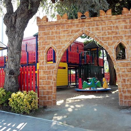 بيلاريا-إيجيا مارينا Happy Camping Village المظهر الخارجي الصورة
